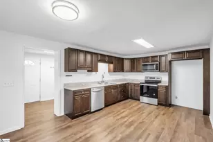 400 Fowler Rd, Simpsonville, SC 29681 - Photo 14