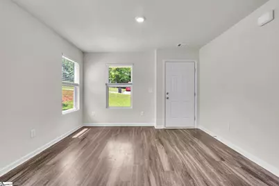 905 Helm Court, Greenville, SC 29617 - Photo 4