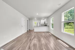 905 Helm Ct, Greenville, SC 29617 - Photo 8