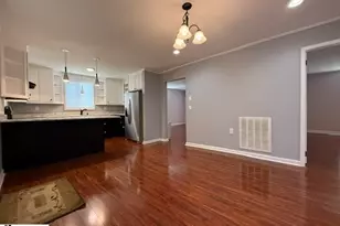 213 Magnolia St, Clinton, SC 29325 - Photo 16