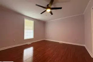 213 Magnolia St, Clinton, SC 29325 - Photo 8