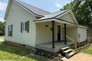 213 Magnolia St, Clinton, SC 29325 - Photo 4