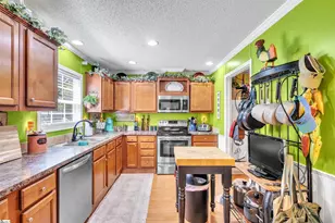 552 B S Buckhorn Rd, Greenville, SC 29609 - Photo 8