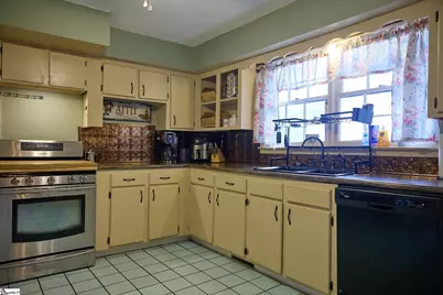 406 S 2nd Street, Easley, SC 29640 - Photo 6
