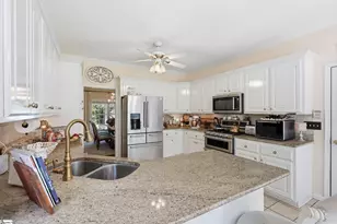 110 Hawnes Pl, Anderson, SC 29621 - Photo 12