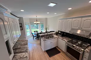 6 Lanshore Ct, Taylors, SC 29687 - Photo 10