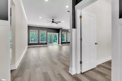 206 Coker Road, Greenwood, SC 29649 - Photo 6