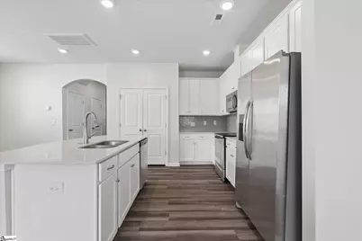 299 E Compass Way, Easley, SC 29640 - Photo 6