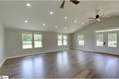 101 Hunter Road, Woodruff, SC 29388 - Photo 8