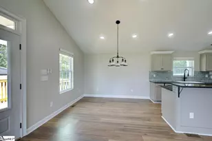 101 Hunter Rd, Woodruff, SC 29388 - Photo 14