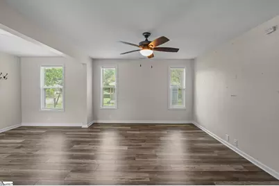 206 Carey Avenue, Greer, SC 29651 - Photo 4