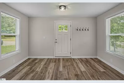206 Carey Avenue, Greer, SC 29651 - Photo 2