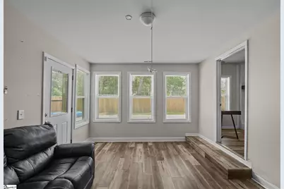206 Carey Avenue, Greer, SC 29651 - Photo 6