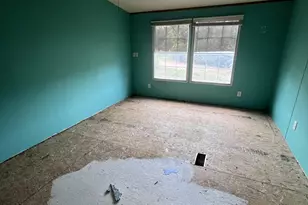 221 Welborn Rd, Pickens, SC 29671 - Photo 12