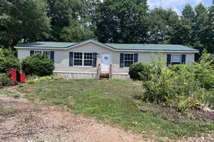 221 Welborn Rd, Pickens, SC 29671 - Photo 2