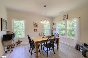 54 Lakeview Rd, Fountain Inn, SC 29644 - Photo 6