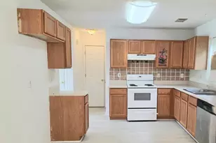 617 Golden Springs Ln, Liberty, SC 29657 - Photo 6