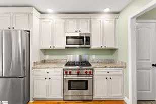207 Poplar Ridge Rd, Simpsonville, SC 29681 - Photo 16