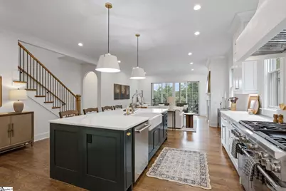 210 W Mountainview Avenue, Greenville, SC 29609 - Photo 8