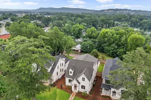 210 W Mountainview Ave, Greenville, SC 29609 - Photo 48
