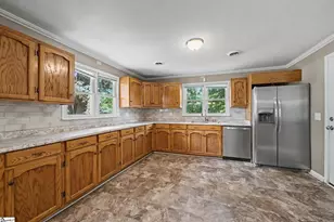 7809 Moorefield Memorial Hwy, Liberty, SC 29657 - Photo 14