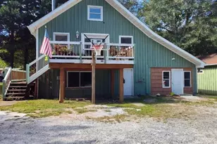 419 Wood Rd, Taylors, SC 29687 - Photo 1
