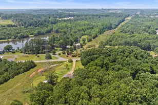 721 Latham Rd, Easley, SC 29640 - Photo 32