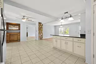721 Latham Rd, Easley, SC 29640 - Photo 6