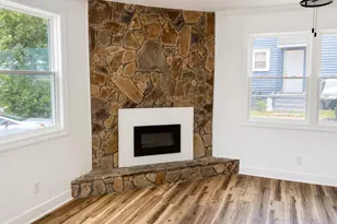 105 S Estate Dr, Greenville, SC 29605 - Photo 4
