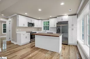 110 Pine Ridge Dr, Westminster, SC 29693 - Photo 10