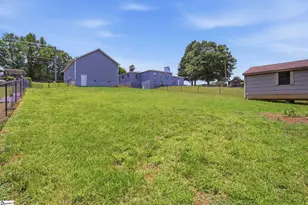 210 Jordan Rd, Lyman, SC 29365 - Photo 18