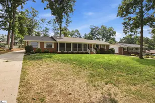 103 Oak Forest Dr, Greer, SC 29650 - Photo 2