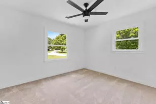 2 Melbourne Ln, Greenville, SC 29615 - Photo 20