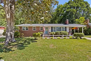 113 Forestdale Dr, Taylors, SC 29687 - Photo 1