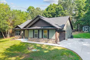 459 Becky Gibson Rd, Greer, SC 29651 - Photo 2