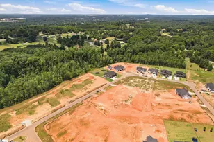 4088 Hollybank Dr, Spartanburg, SC 29303 - Photo 28