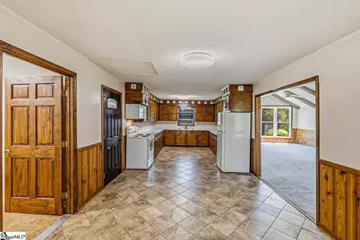 1038 Rhymes Lane, Pickens, SC 29671 - Photo 8