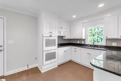116 Valley Drive, Greer, SC 29651 - Photo 8