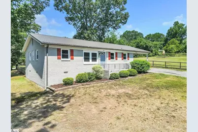 116 Valley Drive, Greer, SC 29651 - Photo 2