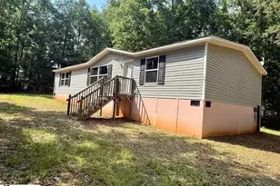 680 Peanut Rd, Woodruff, SC 29388 - Photo 2