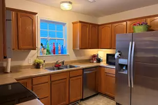 5 Cedar Brook Ct, Greenville, SC 29611 - Photo 2