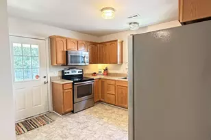5 Cedar Brook Ct, Greenville, SC 29611 - Photo 4
