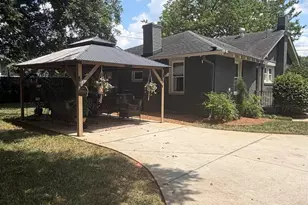 105 E Blue Ridge Dr, Greenville, SC 29609 - Photo 8
