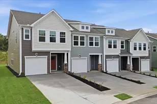 28 Shoemaker Rd, Greenville, SC 29617 - Photo 2