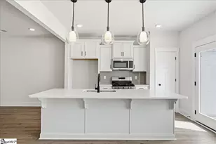 512 Round Rock Wy, Fountain Inn, SC 29644 - Photo 4
