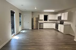 11 Carters Grn Dr, Greenville, SC 29605 - Photo 2