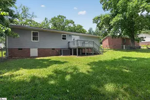 17 Queens St, Fountain Inn, SC 29644 - Photo 14