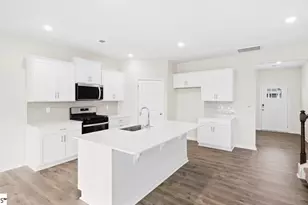 2160 Springview Ct, Boiling Springs, SC 29316 - Photo 12