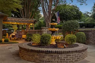 112 E Round Hill Rd, Greenville, SC 29617 - Photo 4