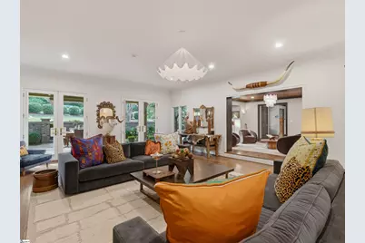 112 E Round Hill Road, Greenville, SC 29617 - Photo 10